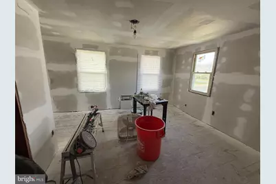 607 S 2nd Street, Millville, NJ 08332 - Photo 5