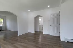 1002 E Chestnut Ave, Vineland, NJ 08360 - Photo 9