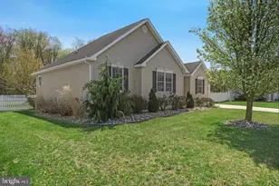 1279 Livia Ln, Vineland, NJ 08360 - Photo 3