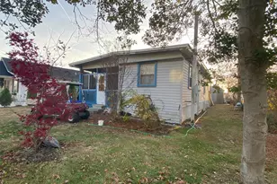 206 Pennsylvania Ave, Fortescue, NJ 08321 - Photo 1