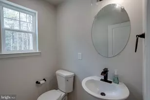 5700 Ruby Ave, Millville, NJ 08332 - Photo 9