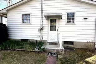 2421 Cedar St, Millville, NJ 08332 - Photo 5
