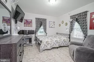 709 S State St, Vineland, NJ 08360 - Photo 15