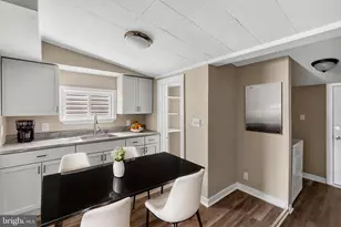 1012 Archer St, Millville, NJ 08332 - Photo 7