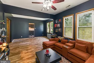 391 E Butler Ave, Vineland, NJ 08360 - Photo 5