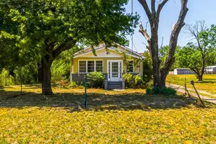 391 E Butler Ave, Vineland, NJ 08360 - Photo 1