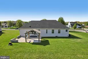2454 Bella Rosa Ct, Vineland, NJ 08361 - Photo 5