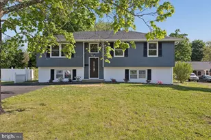 55 Avon Pl, Vineland, NJ 08360 - Photo 1