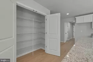 211 Hogbin Rd, Millville, NJ 08332 - Photo 9