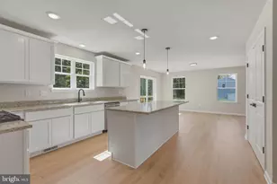 211 Hogbin Rd, Millville, NJ 08332 - Photo 5