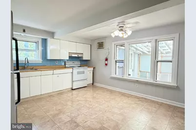 108 N 13th Street, Millville, NJ 08332 - Photo 9