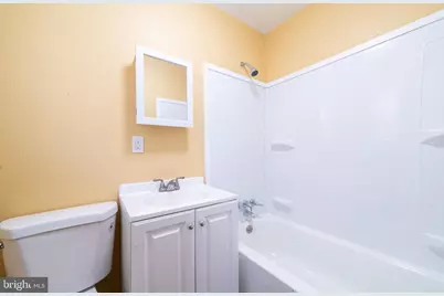 323 W Peach Street #B, Vineland, NJ 08360 - Photo 7