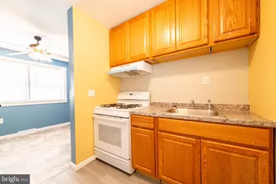 323 W Peach Street #B, Vineland, NJ 08360 - Photo 3