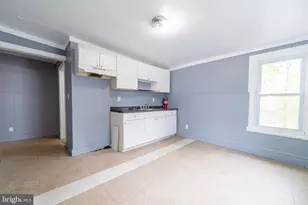 351 N Laurel St, Bridgeton, NJ 08302 - Photo 3
