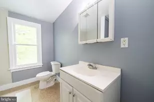 351 N Laurel St, Bridgeton, NJ 08302 - Photo 5