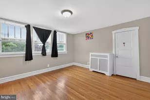 210 E Mulberry St, Millville, NJ 08332 - Photo 17