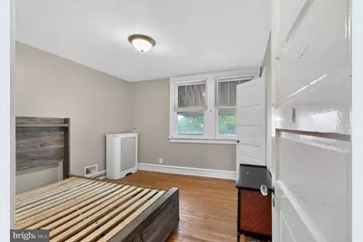 210 E Mulberry Street, Millville, NJ 08332 - Photo 23
