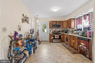 42 S State St, Vineland, NJ 08360 - Photo 13