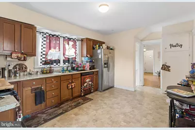 42 S State Street, Vineland, NJ 08360 - Photo 15