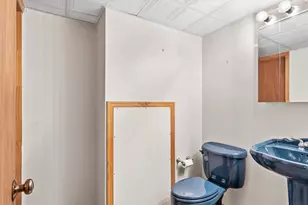 1302 Goldfinch Ln, Millville, NJ 08332 - Photo 27