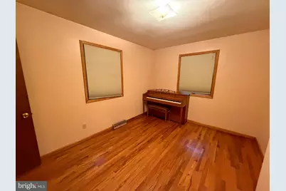404 Henderson Avenue, Millville, NJ 08332 - Photo 11