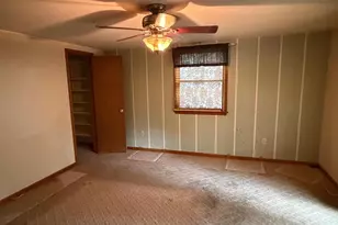 404 Henderson Ave, Millville, NJ 08332 - Photo 9