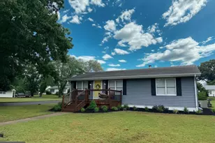 7 Frazier Ave, Bridgeton, NJ 08302 - Photo 1