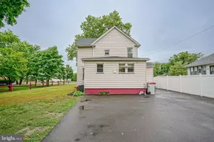 218 W Park Ave, Vineland, NJ 08360 - Photo 23