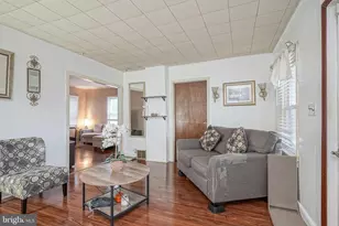 218 W Park Ave, Vineland, NJ 08360 - Photo 5