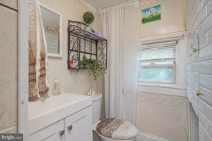 218 W Park Ave, Vineland, NJ 08360 - Photo 17