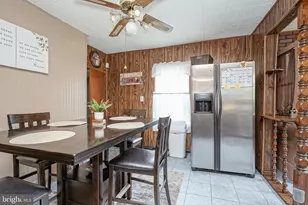 218 W Park Ave, Vineland, NJ 08360 - Photo 9