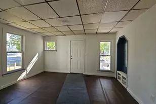 112 N 4th St N N, Millville, NJ 08332 - Photo 3