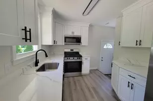 8202 W Buckshutem Road W, Millville, NJ 08332 - Photo 11