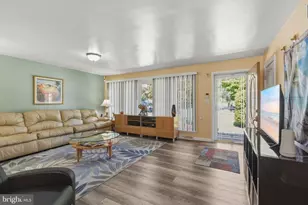 575 Royal Dr, Vineland, NJ 08360 - Photo 5