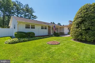 575 Royal Dr, Vineland, NJ 08360 - Photo 3