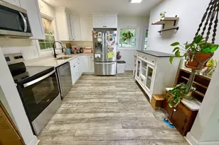 2413 Shelburn Rd, Millville, NJ 08332 - Photo 9