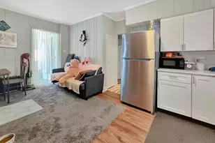 31 S Myrtle St, Vineland, NJ 08360 - Photo 9