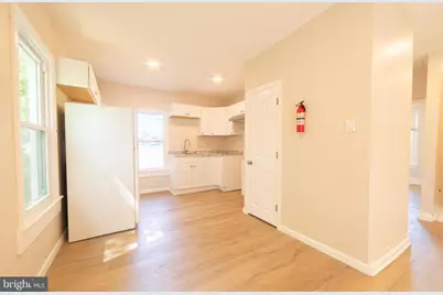 730 E Montrose Street #UNIT 2, Vineland, NJ 08360 - Photo 5