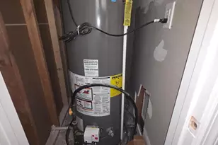 415 N 3rd St, Millville, NJ 08332 - Photo 17