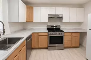 415 N 3rd St, Millville, NJ 08332 - Photo 3
