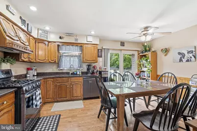 703 E Butler Avenue, Vineland, NJ 08361 - Photo 5