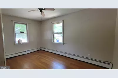 406 Ireland Avenue, Millville, NJ 08332 - Photo 15