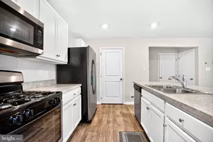 29 Eisenhower Dr, Bridgeton, NJ 08302 - Photo 15