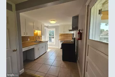 815 Sawyer Avenue, Vineland, NJ 08360 - Photo 33