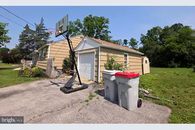882 Sawyer Avenue, Vineland, NJ 08360 - Photo 5