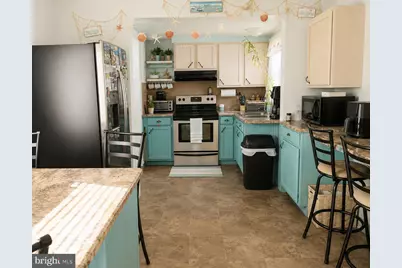 22 W Oak Street W, Millville, NJ 08332 - Photo 5