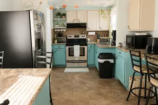 22 W Oak Street W, Millville, NJ 08332 - Photo 5