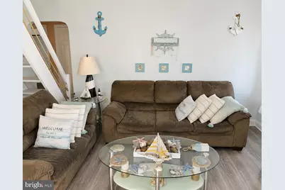 22 W Oak Street W, Millville, NJ 08332 - Photo 3