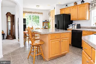 30 Betsy Ross Ct, Millville, NJ 08332 - Photo 15