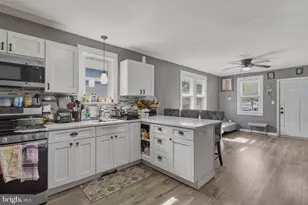 216 W Montrose St, Vineland, NJ 08360 - Photo 5